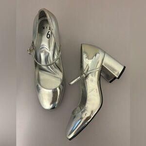 Mix No. 6 Shiny Silver Block Heels Size 9.5